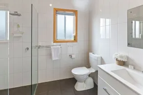 RED FIN part of BLUE FIN HOLIDAY HOMES - PET FRIENDLY & FREE WI-FI - Image 4