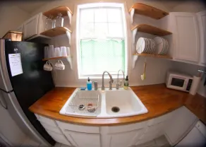 Fondren Cottage - close to restaurants, hospitals. Cozy & comfy! - Image 4