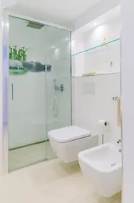 Extra luxury beachfront apartment with 2 bedrooms. heated swimming pool - Image 3