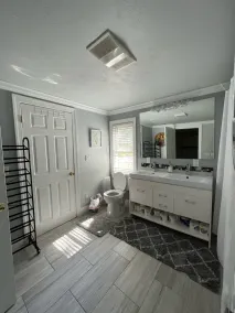 The Perfect getaway Home! Luxurious outdoor grill! In the Heart of Ozona!! - Image 5