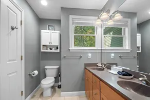 Blissful Boyne City Retreat: Luxurious & Modern! Sleeps 15! - Image 5