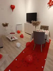 ♥️JACUZZI PRIVATIF (love room, Logement entier, terrasse)♥️ <br>NETFLIX - Image 5