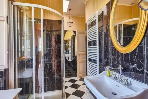 Chateau LENA con spettacolare piscina e vista panoramica! - Image 3