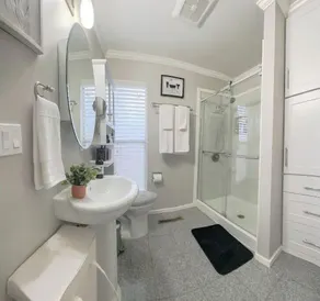 Private Entry Elegant Quiet Safe Cozy Studio Suite  - Image 3