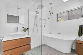 PALLARENDA - Beautiful beach house / walk to beach* - Image 3