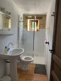 Stunning Provence Hilltop Salazac Farmhouse with views, private pool and air con - Image 2