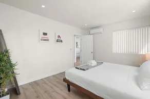 Luxury Escape w/ Private Balcony & Free Parking #3 - Image 5