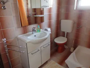 Holiday apartment mit Klimaanlage und Terrasse - Image 3