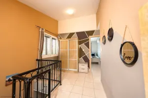 Villa Venezi, Peyia -  a villa that sleeps 6 guests  in 3 bedrooms - Image 2