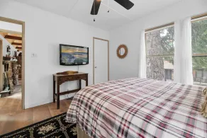 Mountain Cottage - Hot Tub! Walk to Lake and National Forest Hiking Trails - Image 5
