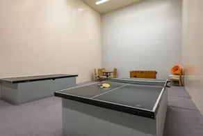 Large Condo, 3 bedrooms,  small beach view, Indoor Pool, Free Wi Fi - Image 5