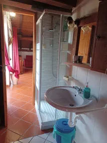 Casa Vacanze 'In Valtellina Da Valter E Lella' con Vista Montagna, Wi-Fi e Aria Condizionata - Image 3