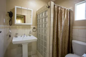 Casa Belize - Charming Modern 3 Bedroom House - Image 4