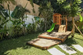 Ahura Luxury Villas - Image 4