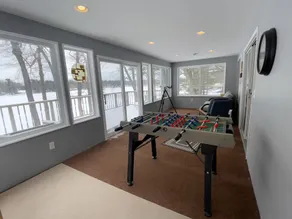 Beautiful Lake House & Spacious 4 BR - Image 2