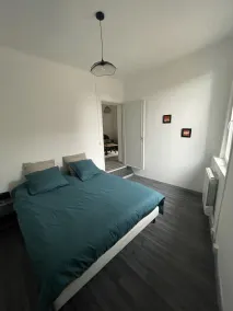 House sleeps 5 in the heart of Toucy - Image 3
