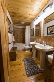 Michaywe Log Home, Perfect For Large Groups - Image 5