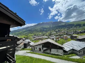 À 100m des pistes de ski, 3ème étage, vue station, balcon, casier à ski, 27m², Valmorel - Image 3