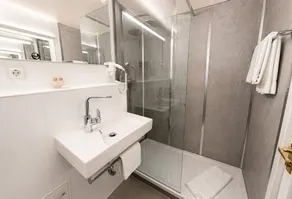CityHotel Feuerbach - Image 3