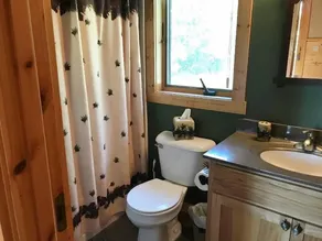 Cozy Chalet Overlooking Yellow Lake, 10 Beds and Hot Tub <2 Hrs From The Cities - Image 4