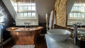 Pineapple Spa Cottage, Lower Swell - sleeps 4 guests  in 2 bedrooms - Image 2