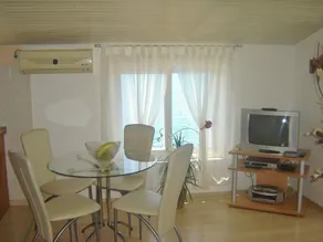 Apartments Frane, (14519), Kaštel Stari, hr - Image 5