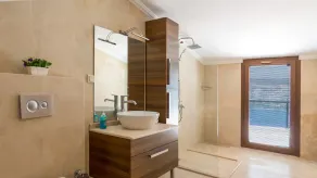 BEAUTIFUL VILLA KIKI -  TAKING BOOKINGS FOR 2025 - Image 4