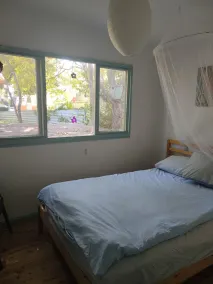 Beautiful beachside house and garden - 2 minutes from the beach! - Image 5