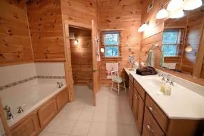 Brew with a View • Luxury 3BR Mountain Cabin • Hot Tub • Game Room • Adventure Included - Image 4