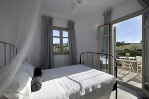 Kallisti Daphne · Magnifique Villa - une oasis pour 8 personnes - Image 5