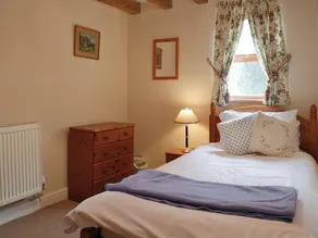Brampton Hill Farm Cottage - Image 5