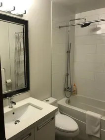 Spacieux, récemment rénové 3BD, 1BA à Yorkton - Image 3