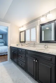 Luxury Avalon Beach Block 6BR/5.5BA with Heated Pool & Hot Tub & Putting Green! - Image 3
