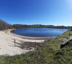 Enebolig med udsigt over LAKE ° Fridugur HUS (3 nøgler) - Image 5
