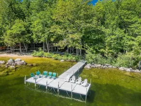 Sebago Lakefront Family Retreat on Frye Island - Image 5