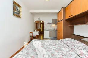 Apartment 1066/5085 (Istria - Rovinj), 1000m from the beach - Image 4