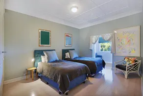 Relaxing Home in Coastal Colours. Close to Bondi Beach. - Image 4