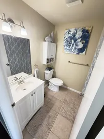 The Sweet Peach Home - Image 4