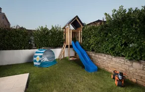 Lovely home in Visnjan with sauna - Image 2