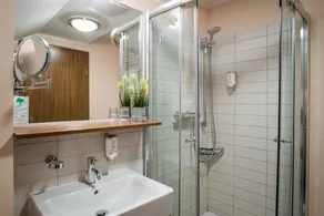 Point Hotel Apartments and Rooms - Image 4