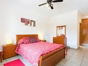 Spacious Apartment With Shared Pool And Sea Views - Image 4