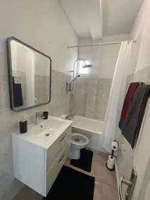 5 minutes from the station. Located between Paris, Disneyland & Asterix - Image 3