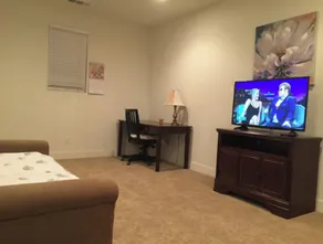 Chino Beautiful 4 Bedroom Home-奇诺新高端4房3衛别墅整租 - Image 4
