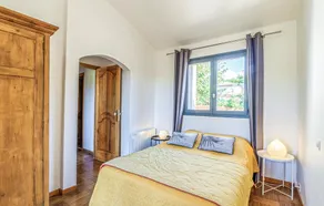 3 bedroom gorgeous home in Grasse - Image 5