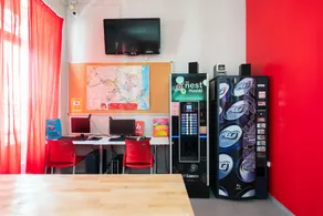 Red Nest Hostel - Image 4