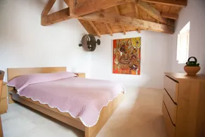 Maison de Caractère Avec Piscine et Jardin Privatif Clos Dans Domaine - Image 3
