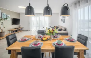 Awesome Home In Tinjan - Image 3