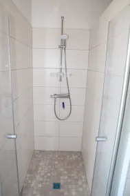 Schönes Ferienhaus in Traumhafter Wasserlage - Image 4
