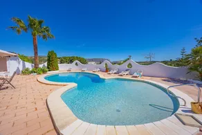 Villa Mas Blanc - PlusHolidays - Image 4