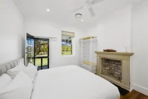 The Glen - Stunning Sandstone Cottage - Image 5